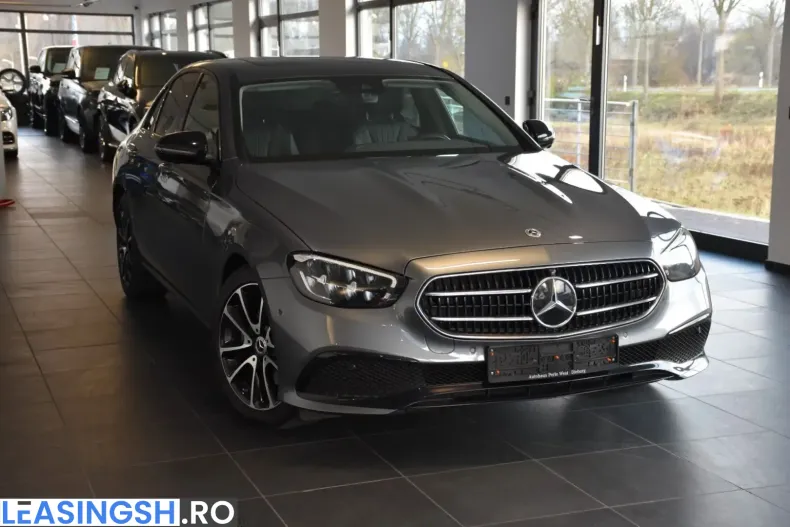 Mercedes-Benz E 220 (Clasa E) din 2021 cu 69.075 km - oferta MER200934 - foto 2