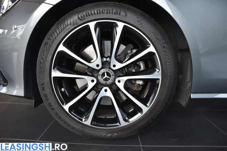 Mercedes-Benz E 220 (Clasa E) din 2021 cu 69.075 km - oferta MER200934 - foto 7