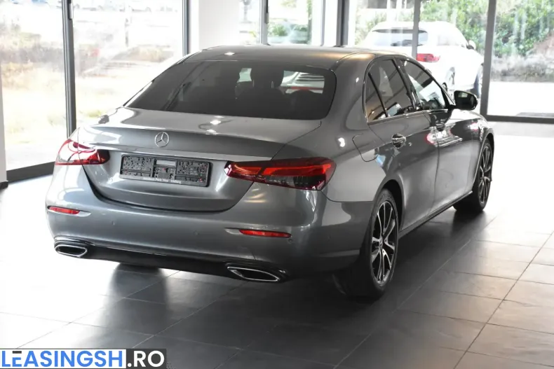 Mercedes-Benz E 220 (Clasa E) din 2021 cu 69.075 km - oferta MER200934 - foto 9