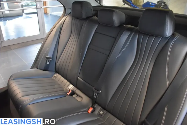 Mercedes-Benz E 220 (Clasa E) din 2021 cu 69.075 km - oferta MER200934 - foto 18