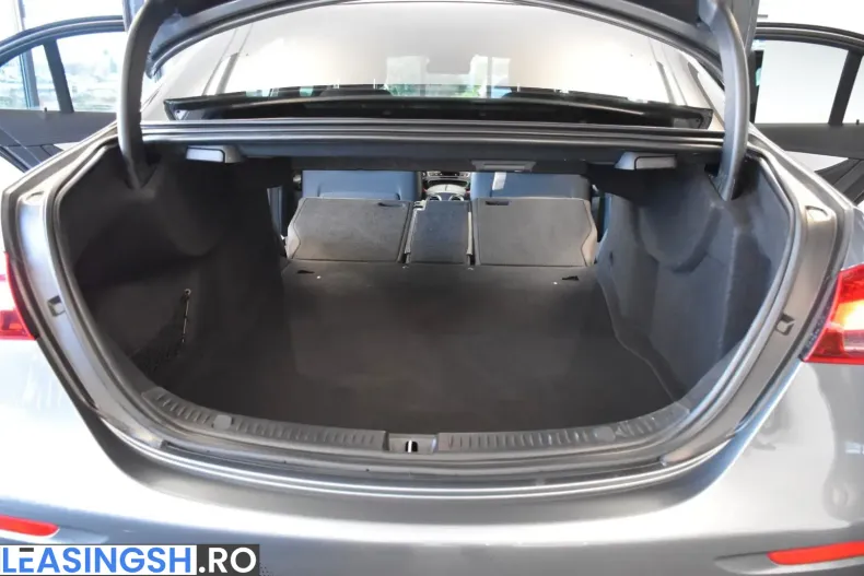 Mercedes-Benz E 220 (Clasa E) din 2021 cu 69.075 km - oferta MER200934 - foto 20