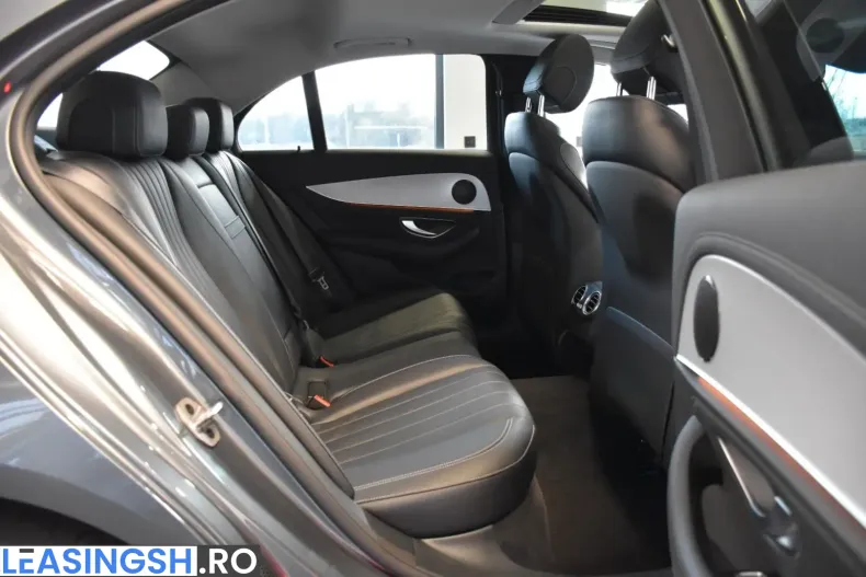 Mercedes-Benz E 220 (Clasa E) din 2021 cu 69.075 km - oferta MER200934 - foto 22