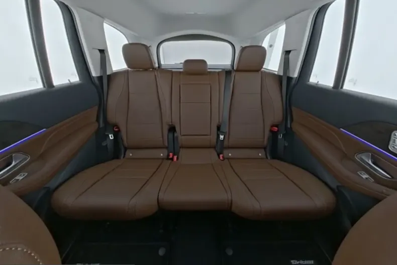 Mercedes-Benz GLS 450 (Clasa GLS) din 2025 cu 16.900 km - oferta MER200938 - foto 8