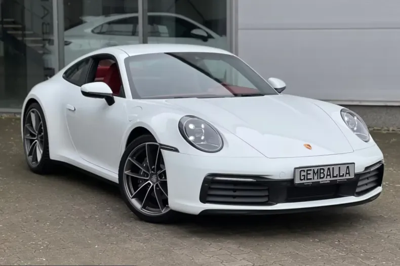 Porsche 992 din 2025 cu 450 km - oferta POR200941 - foto 2