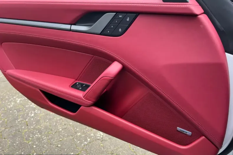 Porsche 992 din 2025 cu 450 km - oferta POR200941 - foto 16