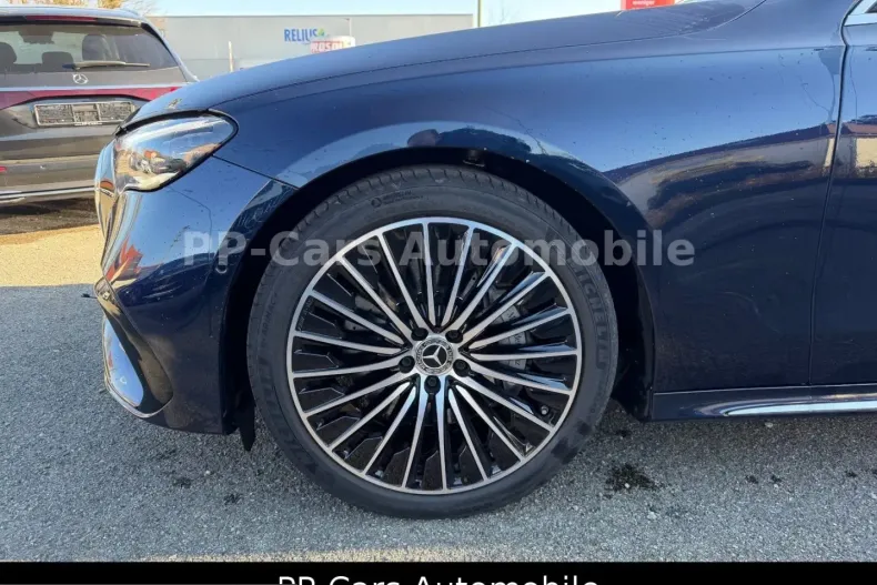 Mercedes-Benz E 300 (Clasa E) din 2024 cu 49.122 km - oferta MER200944 - foto 16