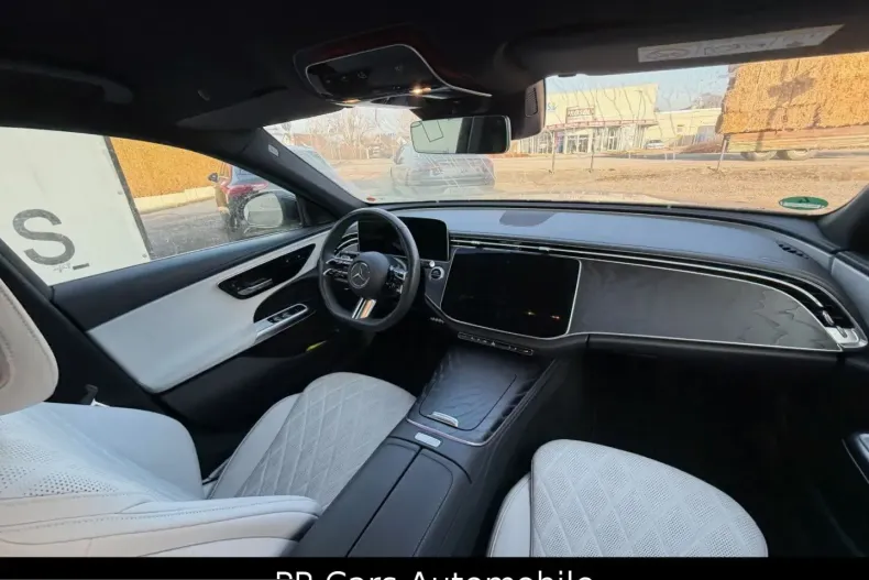 Mercedes-Benz E 300 (Clasa E) din 2023 cu 7.518 km - oferta MER200945 - foto 4