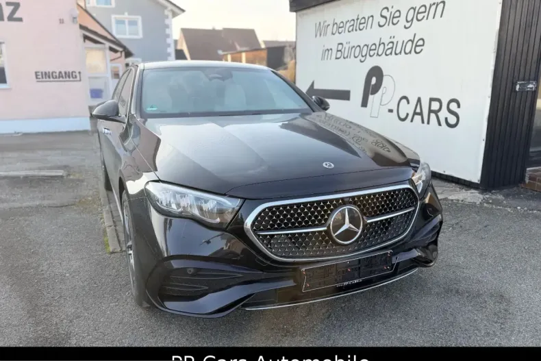 Mercedes-Benz E 300 (Clasa E) din 2023 cu 7.518 km - oferta MER200945 - foto 5