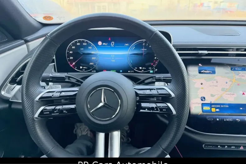 Mercedes-Benz E 300 (Clasa E) din 2023 cu 7.518 km - oferta MER200945 - foto 16