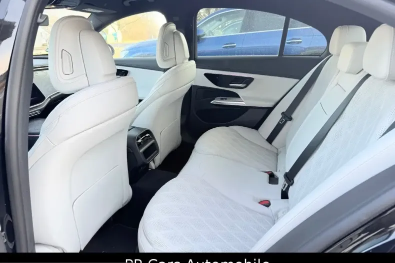 Mercedes-Benz E 300 (Clasa E) din 2023 cu 7.518 km - oferta MER200945 - foto 25