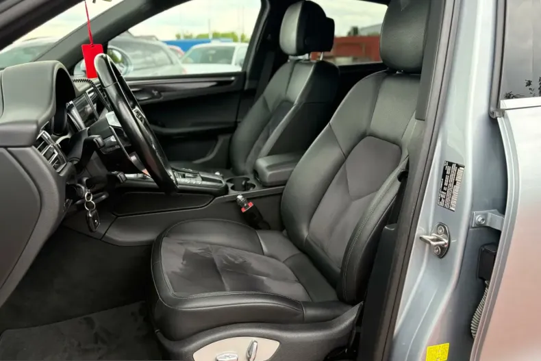 Porsche Macan din 2024 cu 78.668 km - oferta POR200948 - foto 13