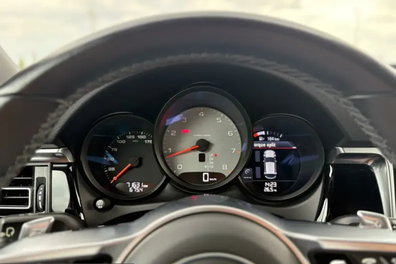 Porsche Macan din 2024 cu 78.668 km - oferta POR200948 - foto 22