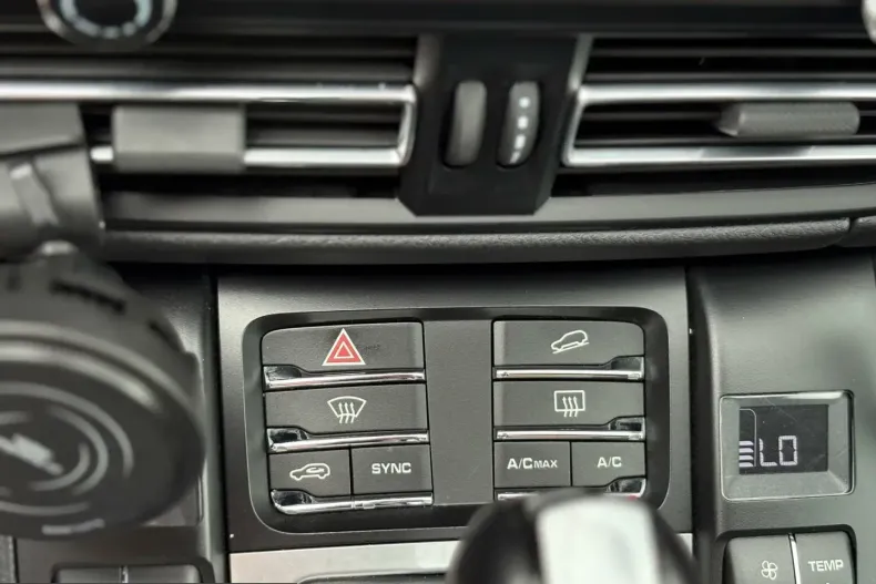 Porsche Macan din 2024 cu 78.668 km - oferta POR200948 - foto 26