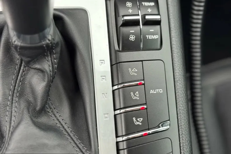 Porsche Macan din 2024 cu 78.668 km - oferta POR200948 - foto 27