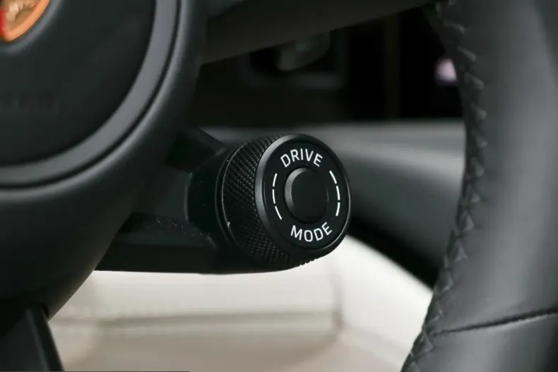 Porsche Panamera din 2024 cu 22.950 km - oferta POR200950 - foto 19