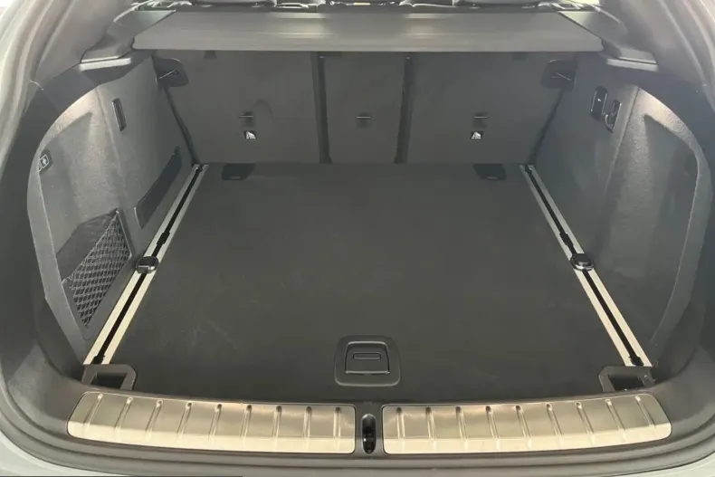 BMW X4 (Seria X) din 2025 cu 5.900 km - oferta BMW200956 - foto 12