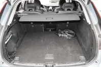 Volvo XC60 din 2023 cu 14.415 km - oferta VOL200957 - foto 11