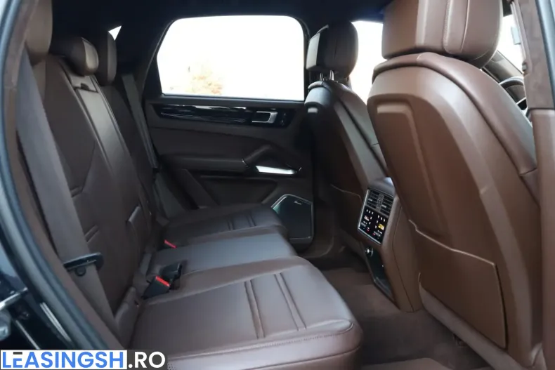 Porsche Cayenne din 2022 cu 49.500 km - oferta POR200963 - foto 12
