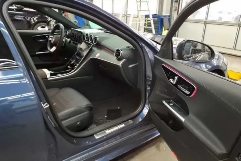 Mercedes-Benz C 200 (Clasa C) din 2024 cu 7.179 km - oferta MER200964 - foto 7