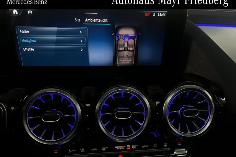 Mercedes-Benz GLA 250 (Clasa GLA) din 2024 cu 25.935 km - oferta MER200971 - foto 22