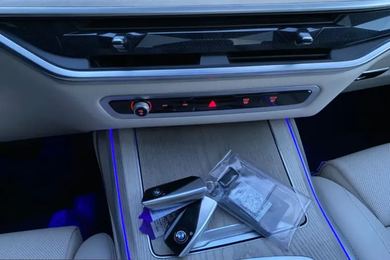 BMW X7 (Seria X) din 2022 cu 44.000 km - oferta BMW200973 - foto 18