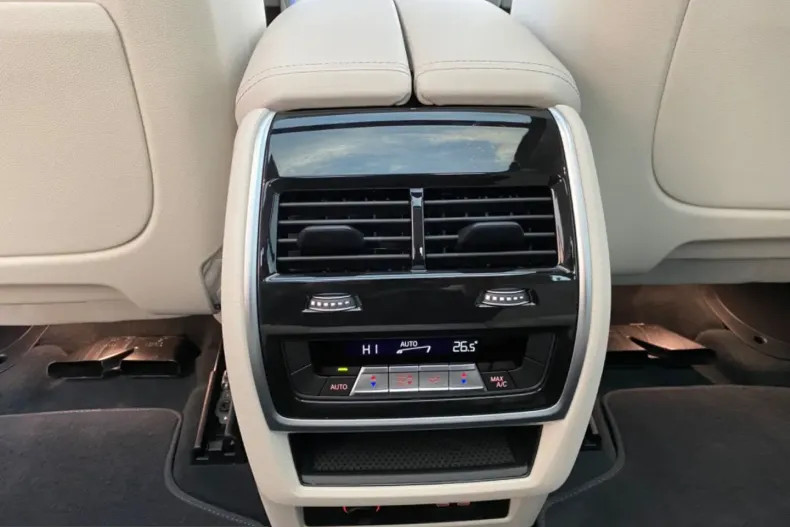 BMW X7 (Seria X) din 2022 cu 44.000 km - oferta BMW200973 - foto 41