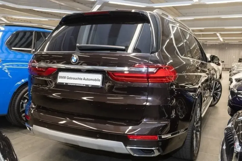 BMW X7 (Seria X) din 2022 cu 40.259 km - oferta BMW200977 - foto 2
