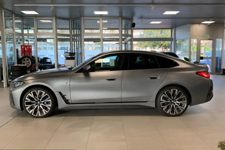 BMW i4 (Seria 4) din 2023 cu 36.290 km - oferta BMW200978 - foto 4