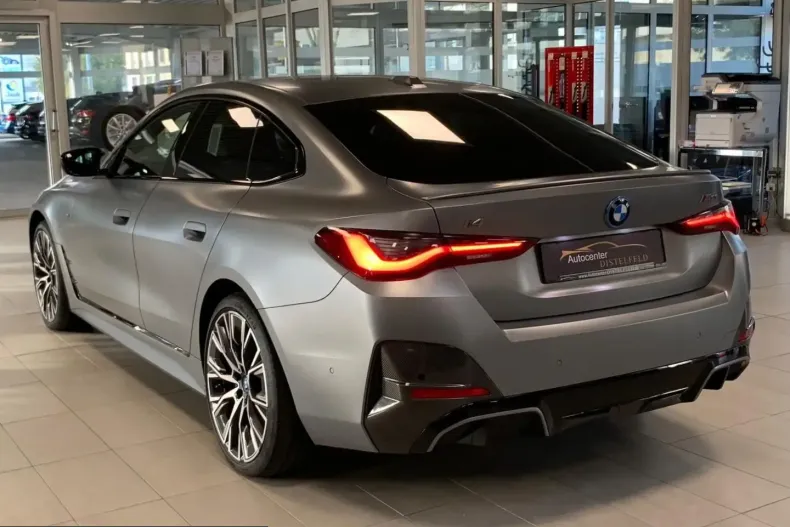 BMW i4 (Seria 4) din 2023 cu 36.290 km - oferta BMW200978 - foto 6