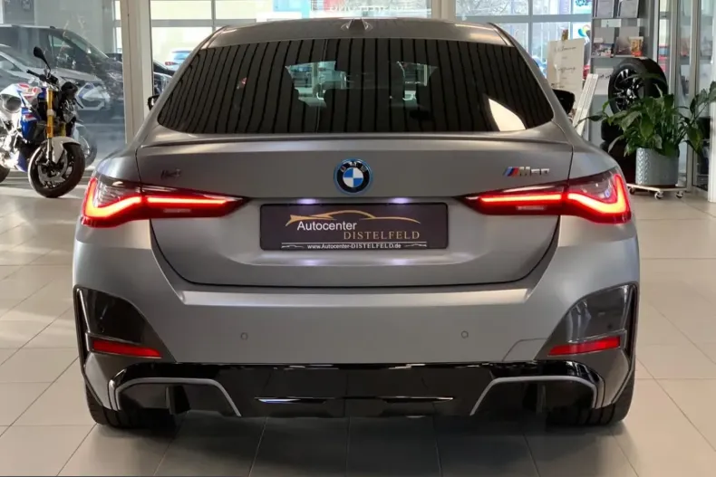 BMW i4 (Seria 4) din 2023 cu 36.290 km - oferta BMW200978 - foto 7