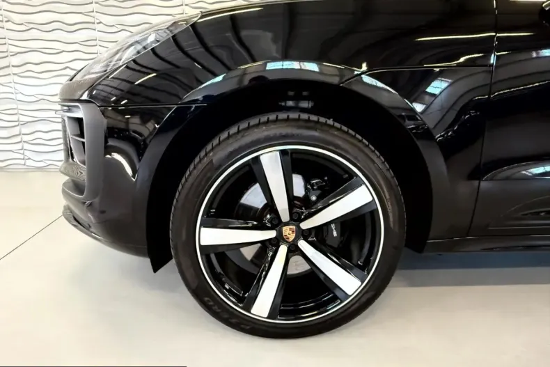 Porsche Macan din 2024 cu 17.900 km - oferta POR200983 - foto 10