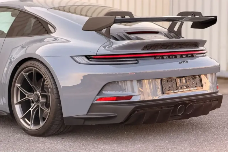 Porsche 992 din 2024 cu 1.900 km - oferta POR200985 - foto 2