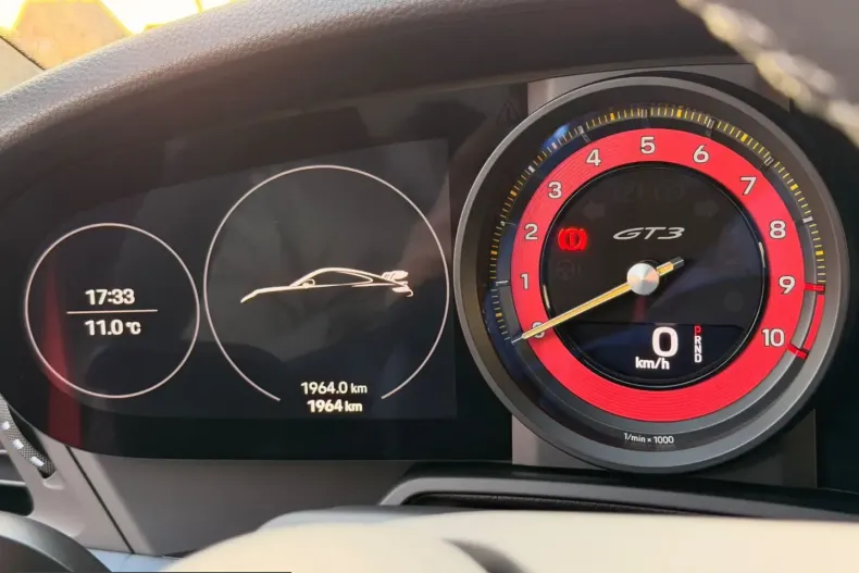 Porsche 992 din 2024 cu 1.900 km - oferta POR200985 - foto 17