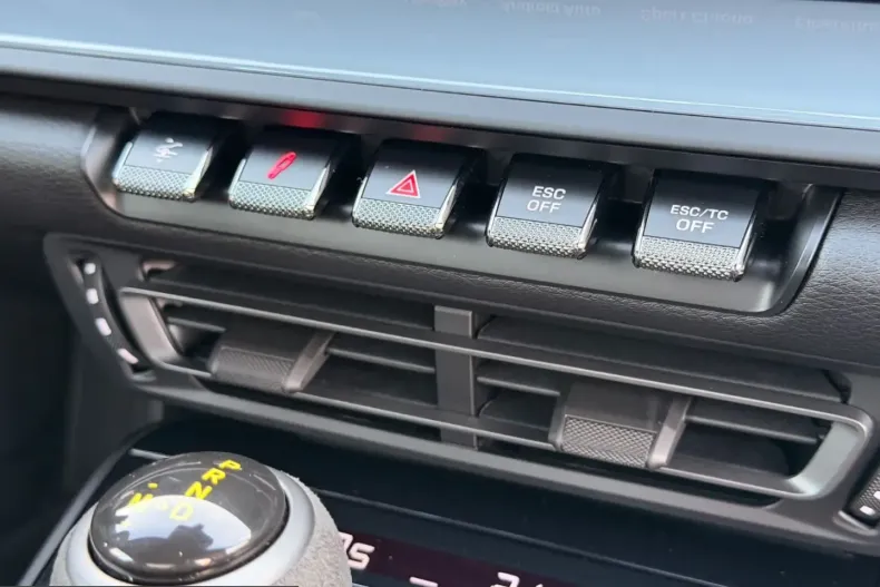 Porsche 992 din 2024 cu 1.900 km - oferta POR200985 - foto 20