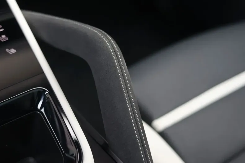 Porsche Cayenne din 2025 cu 15.541 km - oferta POR200986 - foto 4