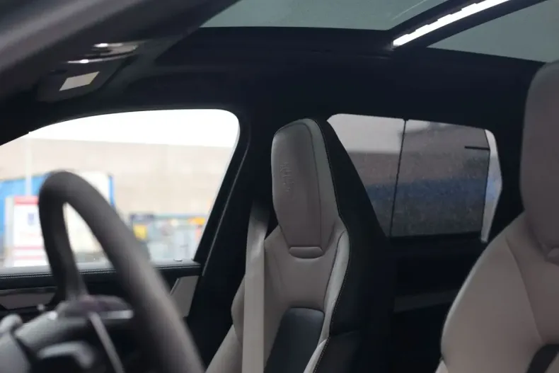 Porsche Cayenne din 2025 cu 15.541 km - oferta POR200986 - foto 26