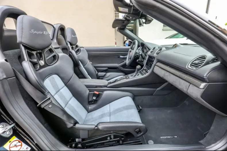 Porsche Boxster din 2024 cu 9.780 km - oferta POR200989 - foto 12