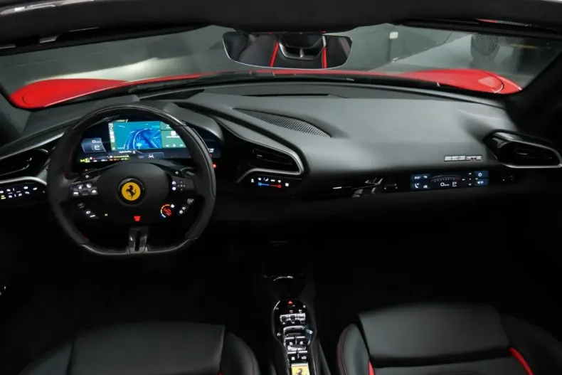 Ferrari 296 GTS din 2025 cu 2.800 km - oferta FER200990 - foto 10