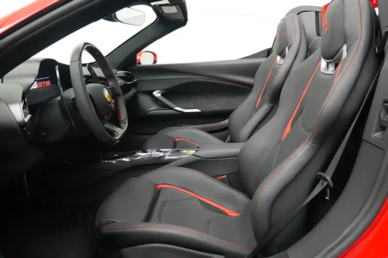 Ferrari 296 GTS din 2025 cu 2.800 km - oferta FER200990 - foto 13