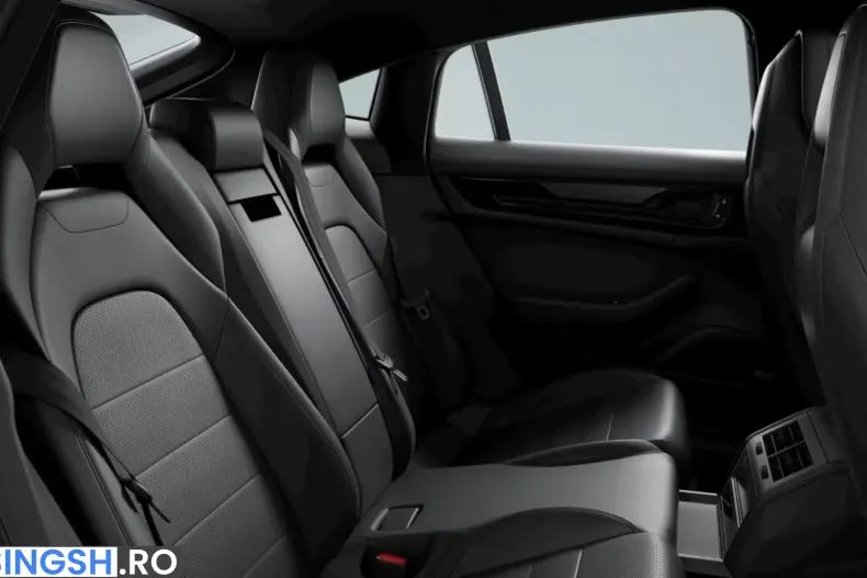 Porsche Panamera din 2024 cu 12.120 km - oferta POR200995 - foto 10