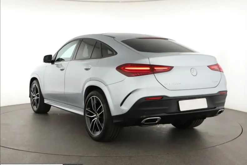 Mercedes-Benz GLE 450 (Clasa GLE) din 2024 cu 8.965 km - oferta MER200999 - foto 4