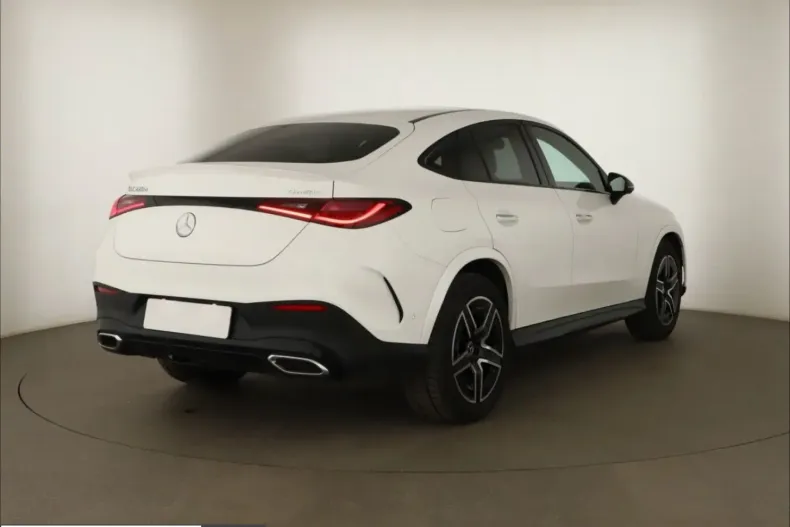 Mercedes-Benz GLC 220 (Clasa GLC) din 2023 cu 43.302 km - oferta MER201001 - foto 5