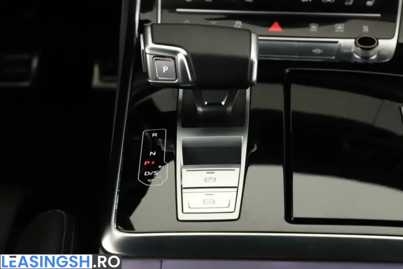 Audi Q8 din 2023 cu 27.217 km - oferta AUD201003 - foto 10