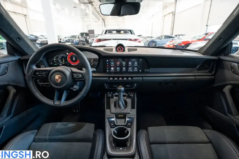 Porsche 992 din 2025 cu 3.680 km - oferta POR201006 - foto 7