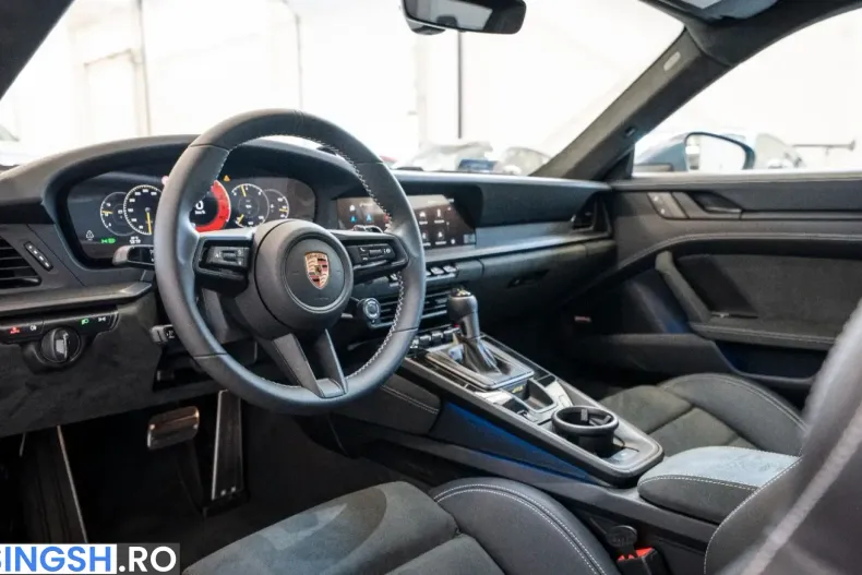 Porsche 992 din 2025 cu 3.680 km - oferta POR201006 - foto 9