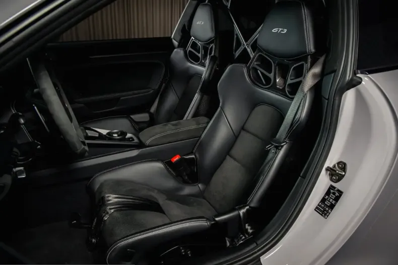 Porsche 992 din 2024 cu 8.100 km - oferta POR201007 - foto 9