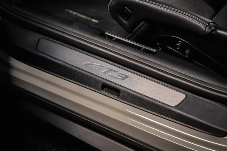 Porsche 992 din 2024 cu 8.100 km - oferta POR201007 - foto 14