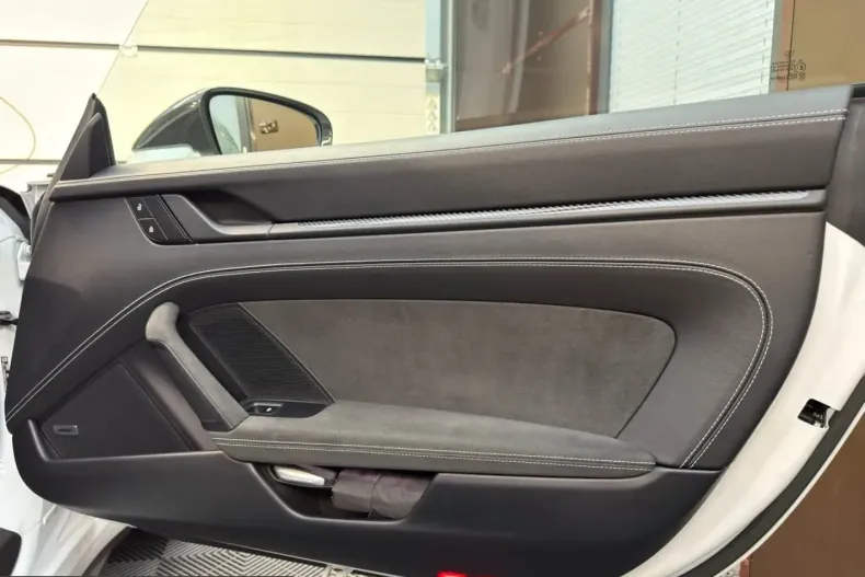 Porsche 911 din 2022 cu 27.550 km - oferta POR201010 - foto 12