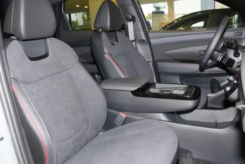 Hyundai Tucson din 2025 cu 10 km - oferta HYU201012 - foto 5