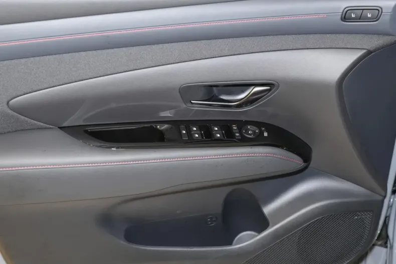 Hyundai Tucson din 2025 cu 10 km - oferta HYU201012 - foto 16